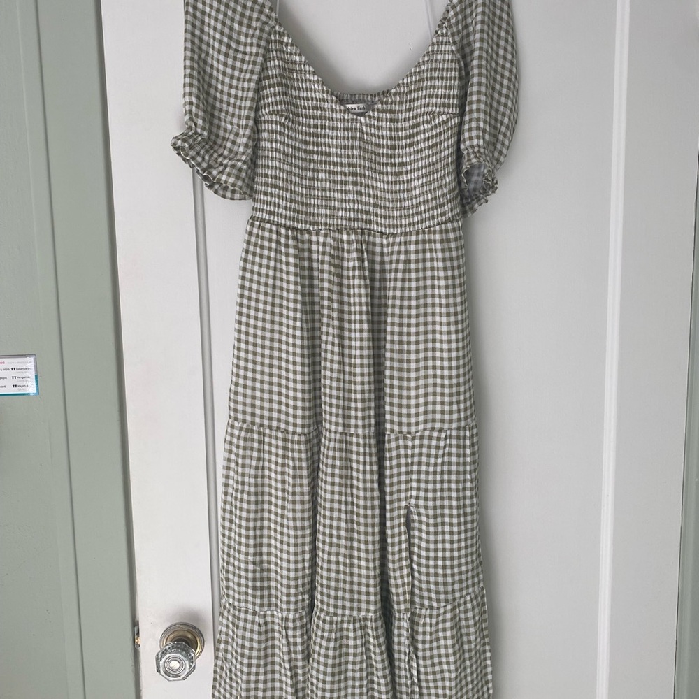 Abercrombie & Fitch Olive Checkered dress NWT